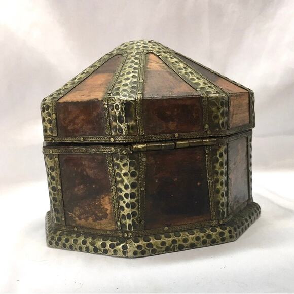 Vintage 60s 70s Treasure Jewelry Trinket Chest Box Ornate Hexagon - Picture 7 of 9